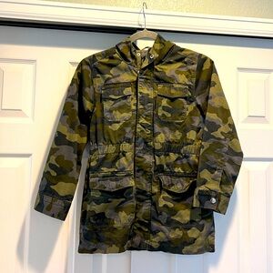 Cat & Jack, Kids Camouflage Hooded Utility Jacket, Size M (7/8)
